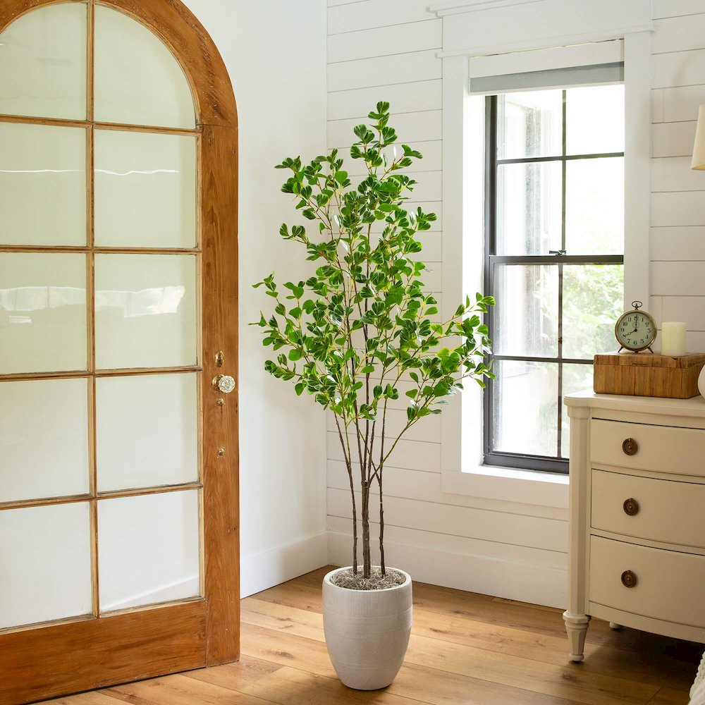 5ft. Artificial Heart Shaped Ficus Leaf Tree. Picture 5