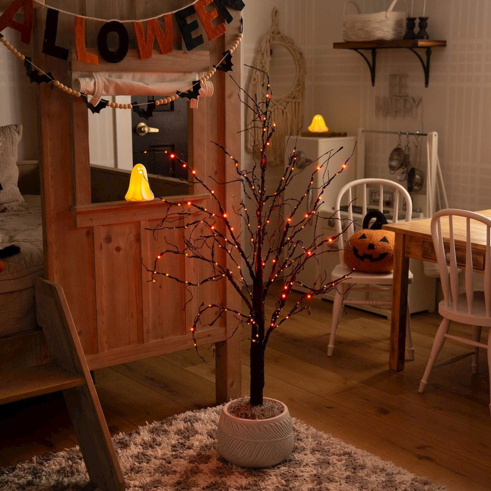 4ft. Pre-Lit Halloween Black Twig Artificial Tree with 180 LED Lights. Picture 6