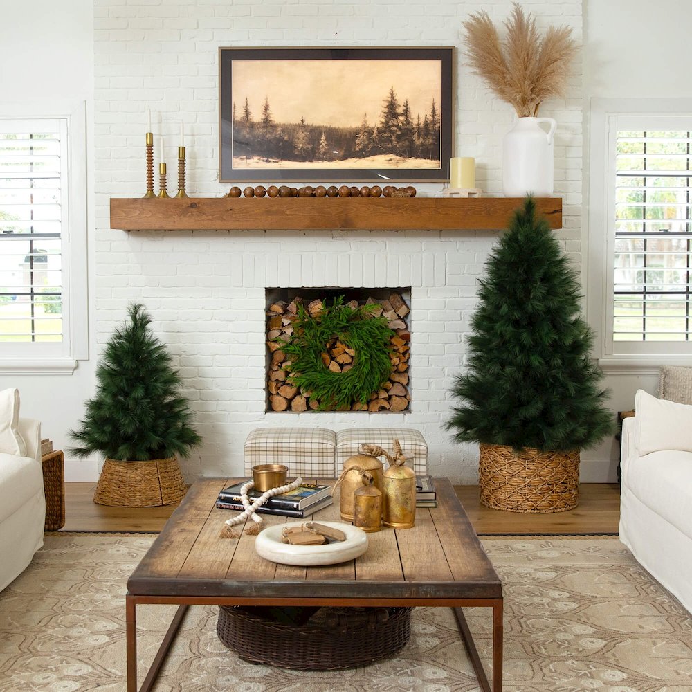 4ft. Artificial Green Pampas Grass Christmas Tree. Picture 8