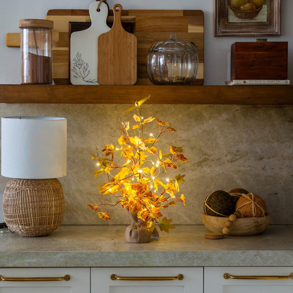 18in. Pre-Lit Autumn Maple Artificial Fall Tree with 30 LED String Lights. Picture 8