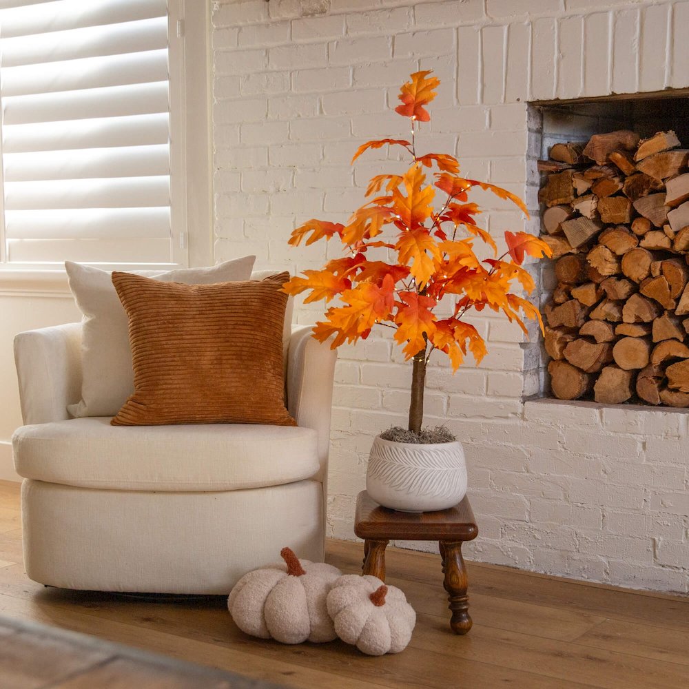 3ft. Pre-Lit Autumn Maple Artificial Fall Tree with 80 Warm White LED Lights. Picture 6
