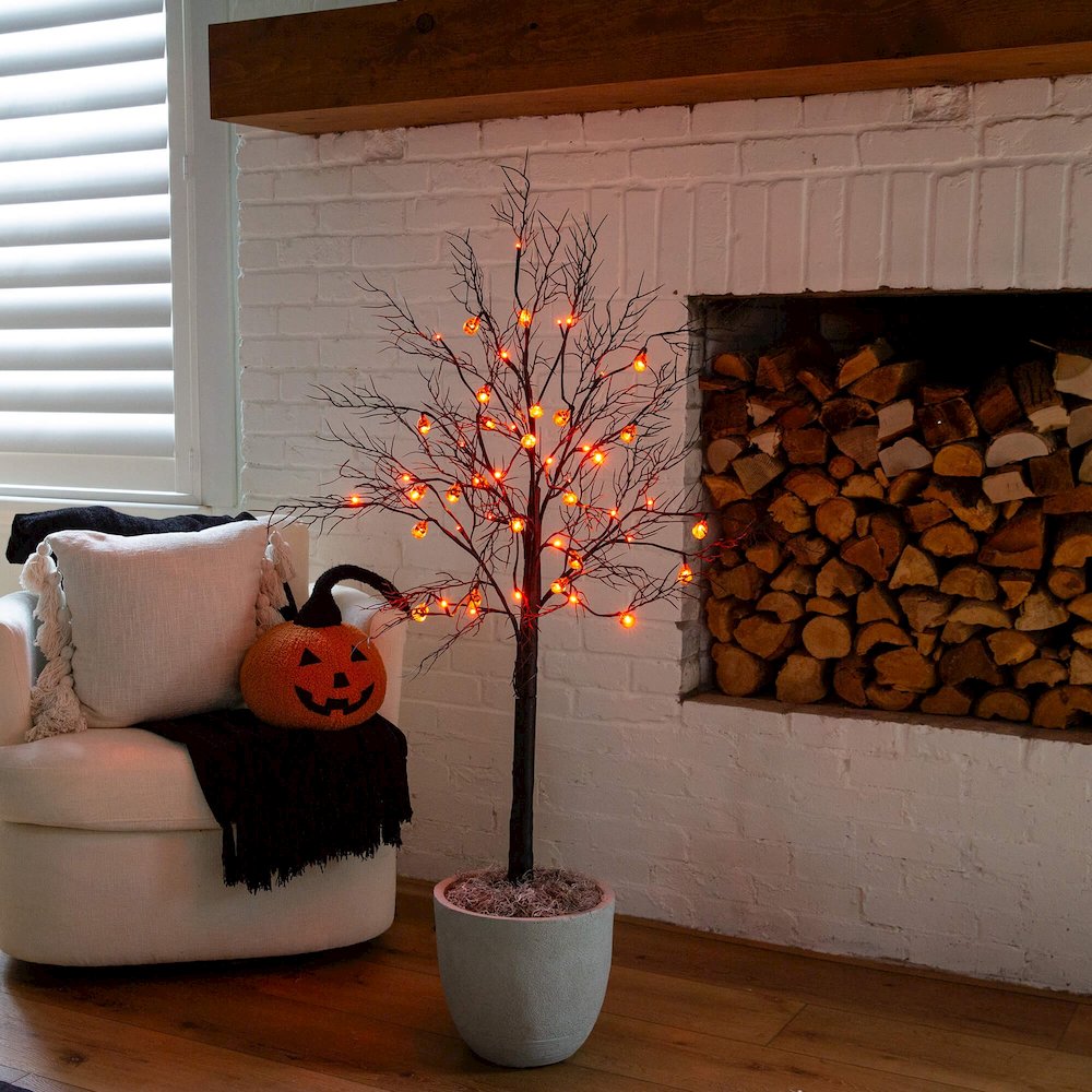 4ft. Pre-Lit Artificial Halloween Black Twig Tree with 24 Orange LED Lights. Picture 5