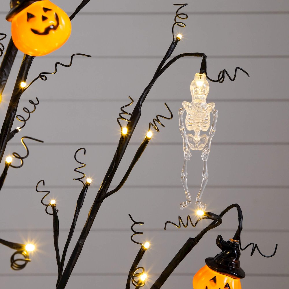 4ft. Pre-Lit Artificial Halloween Pumpkins and Skulls Ornament Tree. Picture 8