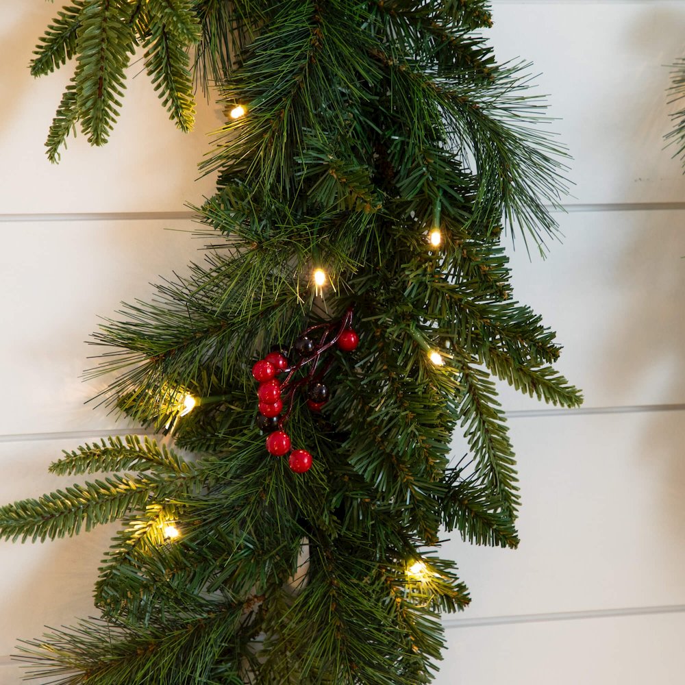 Pre-Lit Artificial Christmas Holiday 5 Piece Bundle with Pinecones & Berries. Picture 12
