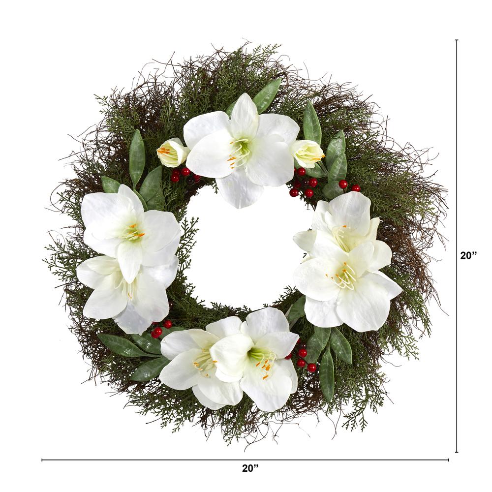 20in. Cedar, Amaryllis and Ruscus with Berries Artificial Wreath. Picture 2