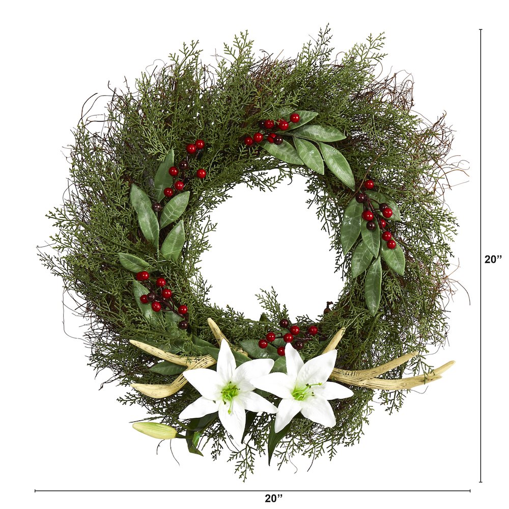 20in. Cedar, Antlers, Lily and Ruscus with Berries Artificial Wreath. Picture 2