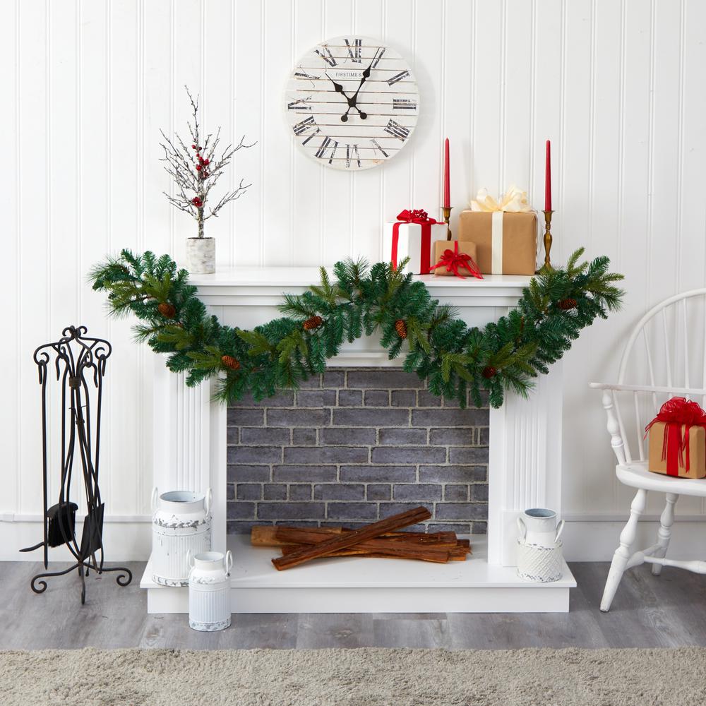 6ft. Mixed Pine and Pinecone Artificial Garland with 35 Clear LED Lights. Picture 5