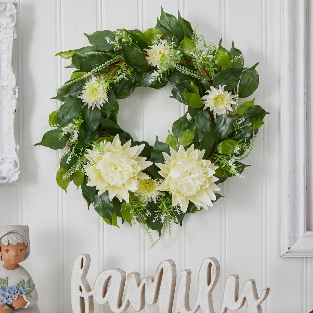 20in. Protea Artificial Wreath. Picture 3