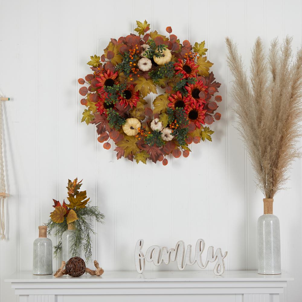 30in. Fall Acorn, Sunflower, Berries, Pumpkins and Autumn Foliage Artificial Wreath. Picture 3