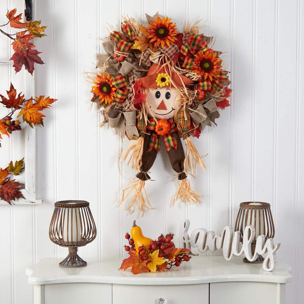 30in. Scarecrow Fall Artificial Autumn Wreath with Sunflower, Pumpkin and Decorative Bows. Picture 2