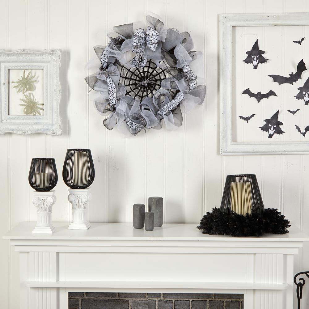 26in. Halloween Spider Web Mesh Wreath. Picture 2