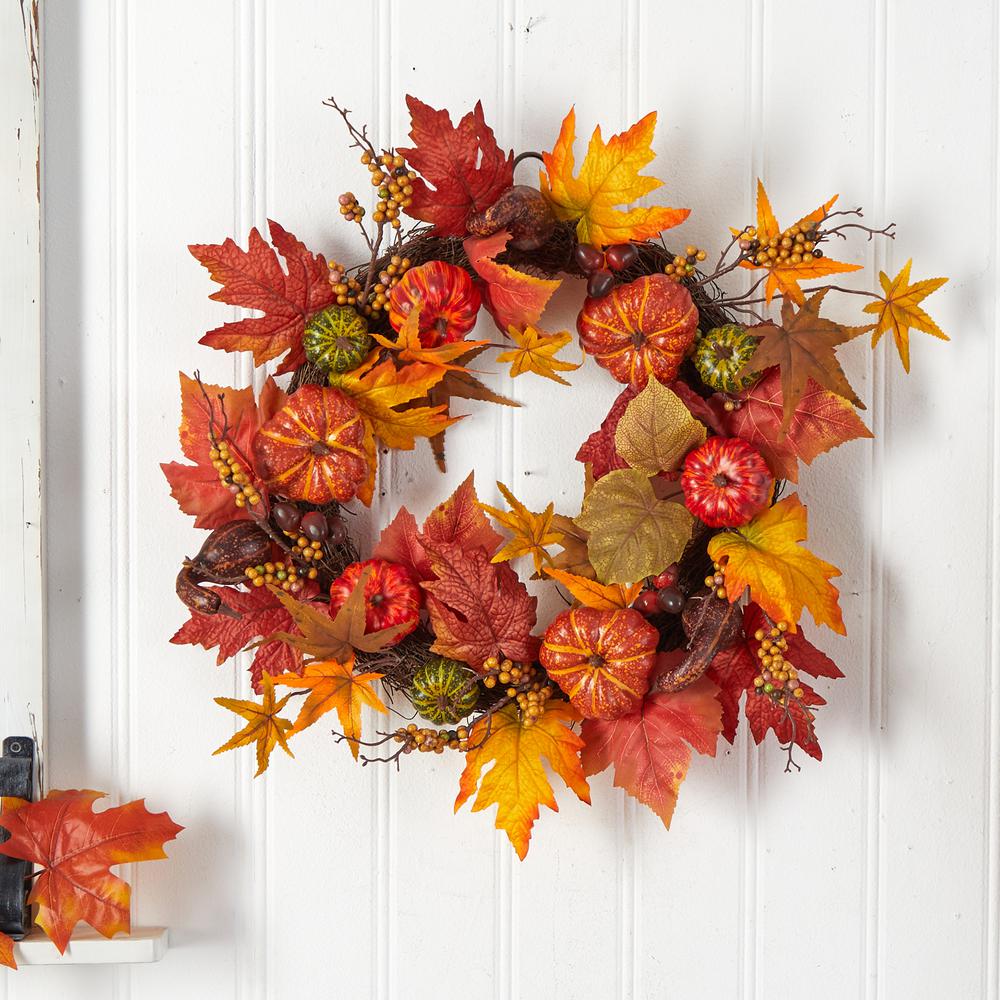 24in. Autumn Pumpkin and Berries Artificial Fall Wreath. Picture 4