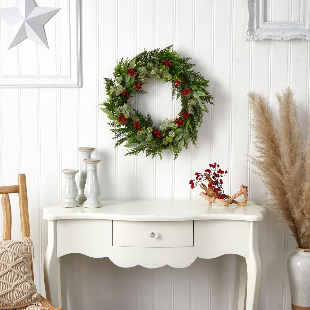 24in. Cedar, Eucalyptus and Berries Artificial Christmas Wreath. Picture 2