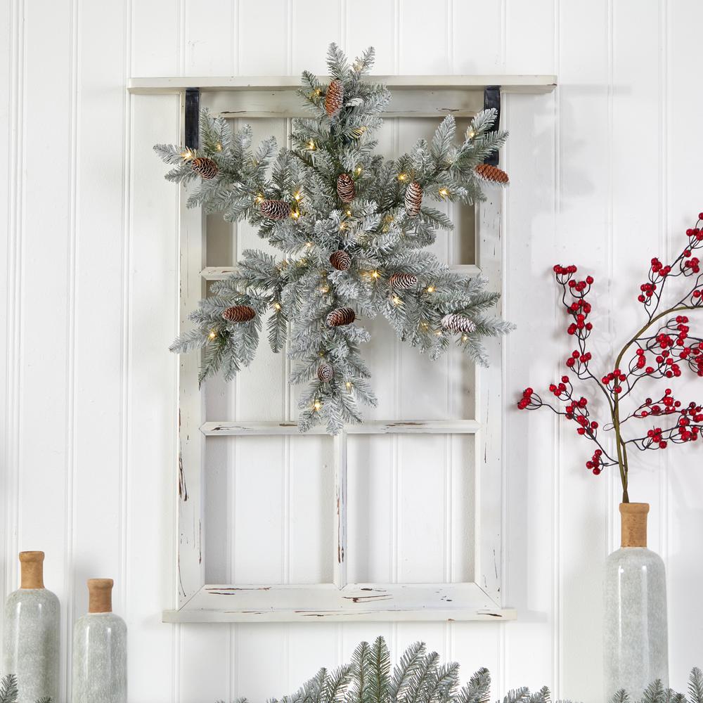 Pre-Lit Flocked Snowflake Artificial Dunhill Fir Wreath with Pinecones. Picture 4