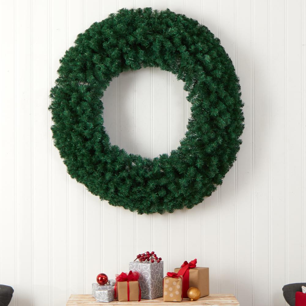 Large Artificial Christmas Wreath with 714 Bendable Branches. Picture 5