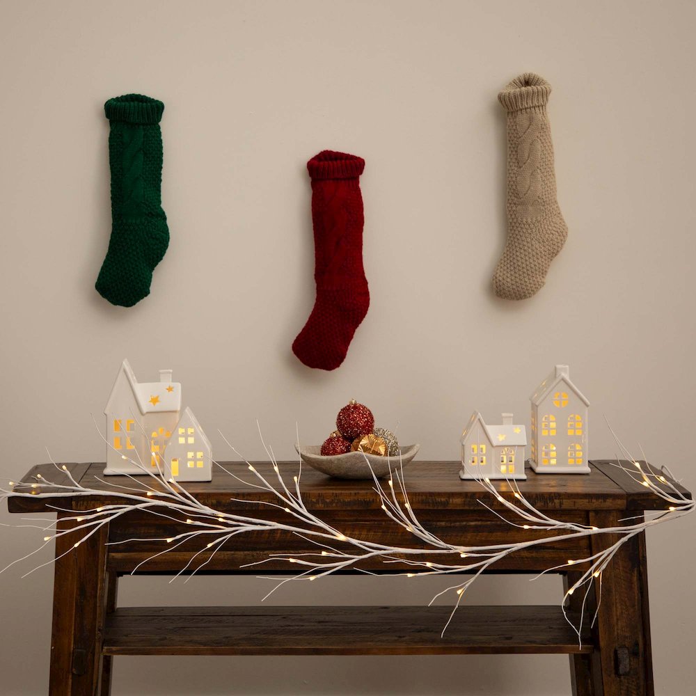6ft. Pre-Lit Artificial White Birch Garland with 48 Warm White LED Lights. Picture 8