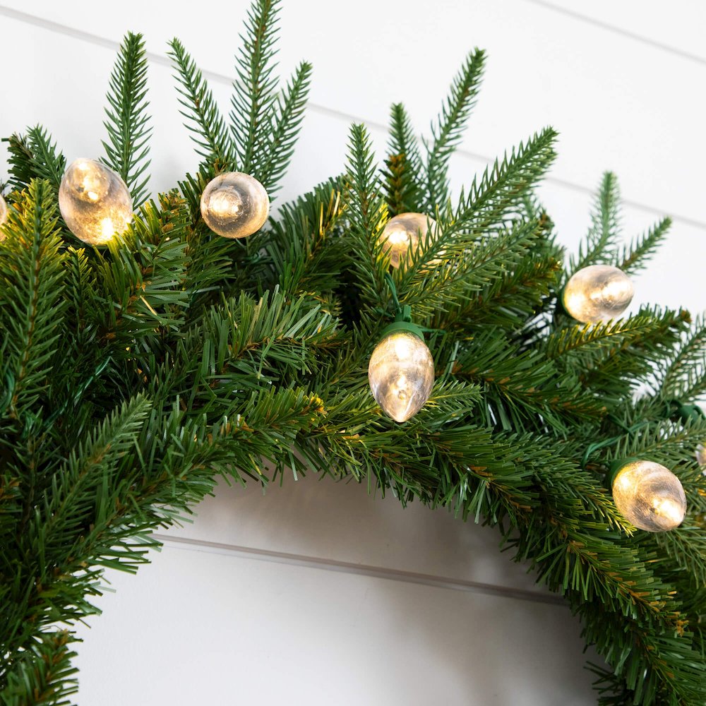 24in. Pre-Lit Artificial Luxembourg Pine Christmas Wreath with 35 LED Lights. Picture 13