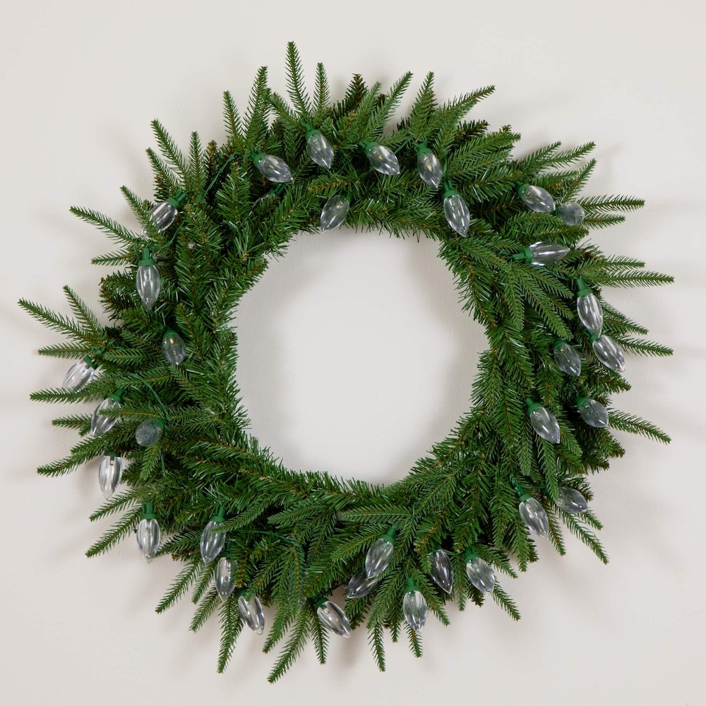 24in. Pre-Lit Artificial Luxembourg Pine Christmas Wreath with 35 LED Lights. Picture 7