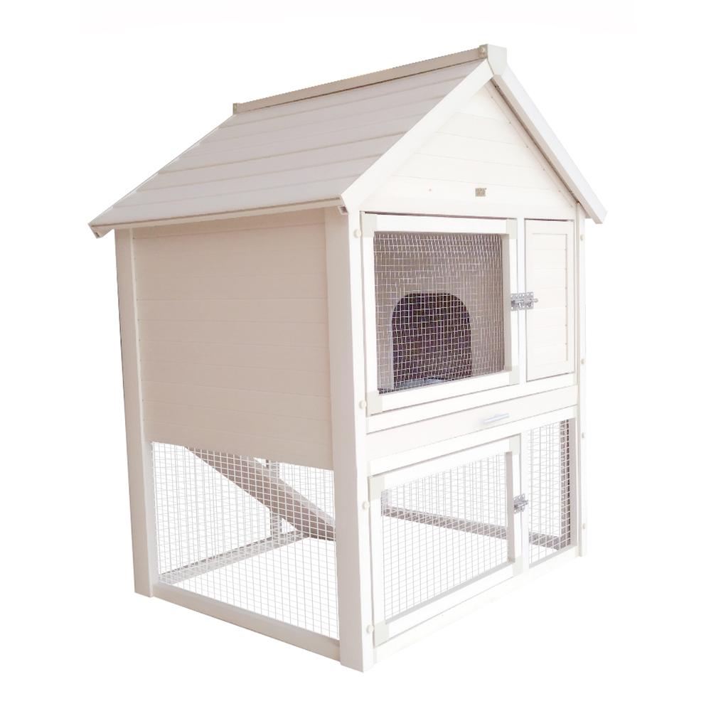 ECOFLEX® Huntington Two-Level Rabbit Hutch. Picture 1