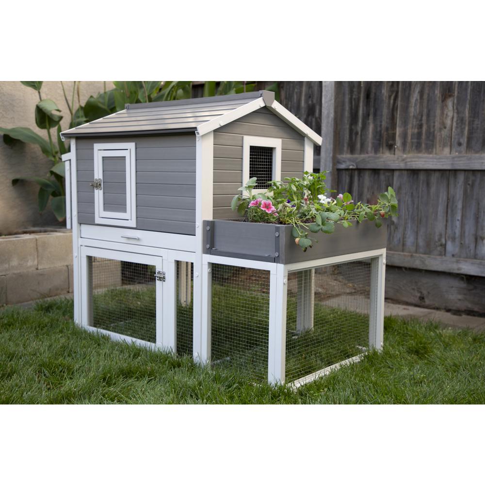 ECOFLEX® Urban Farm Garden Chicken Coop. Picture 2