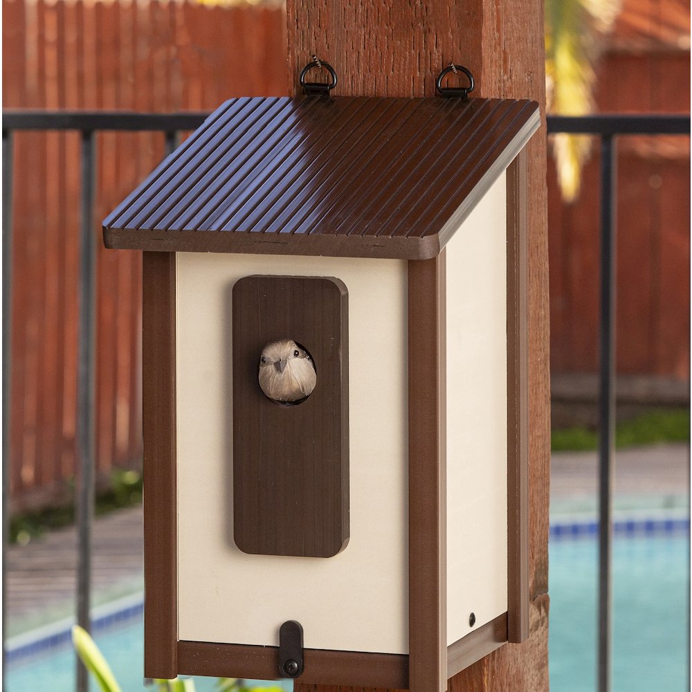 ECOFLEX Feathered Friends Beak Bungalow Bird House - Large. Picture 2