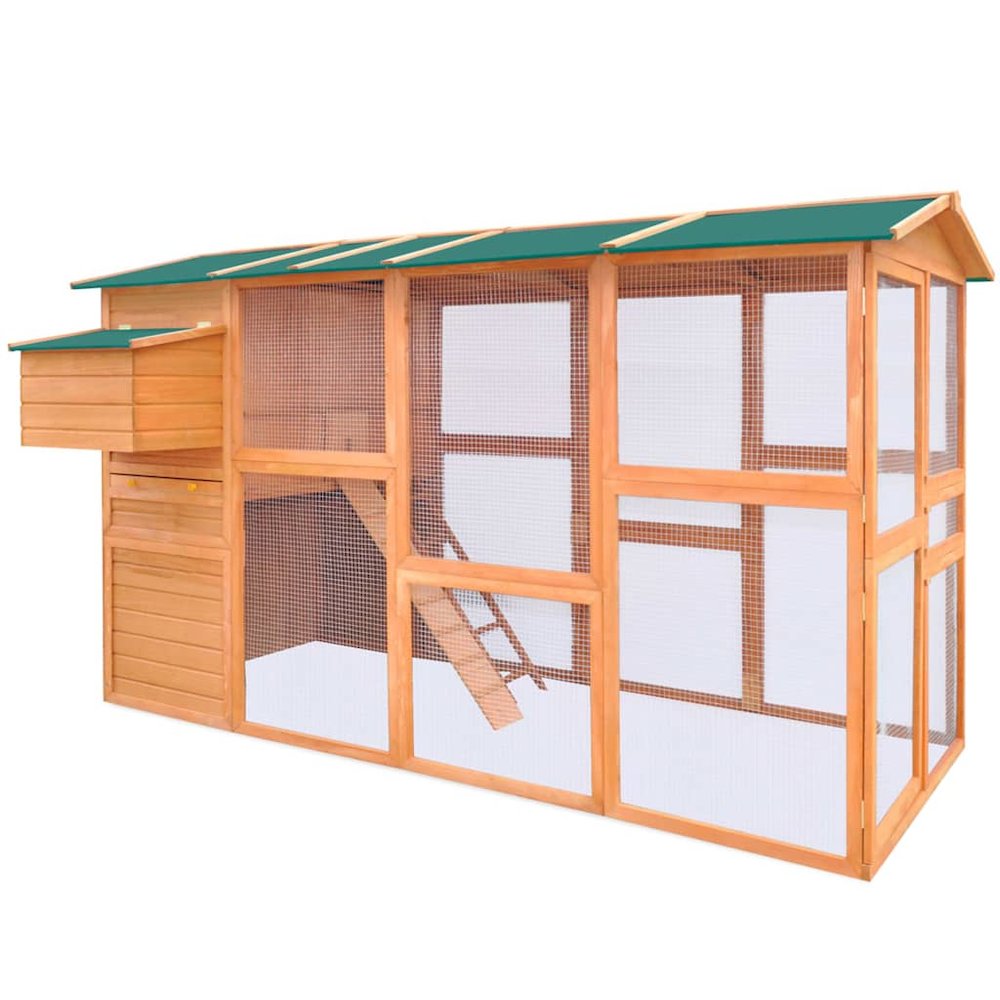 Chicken Coop Brown with green roof. Picture 2