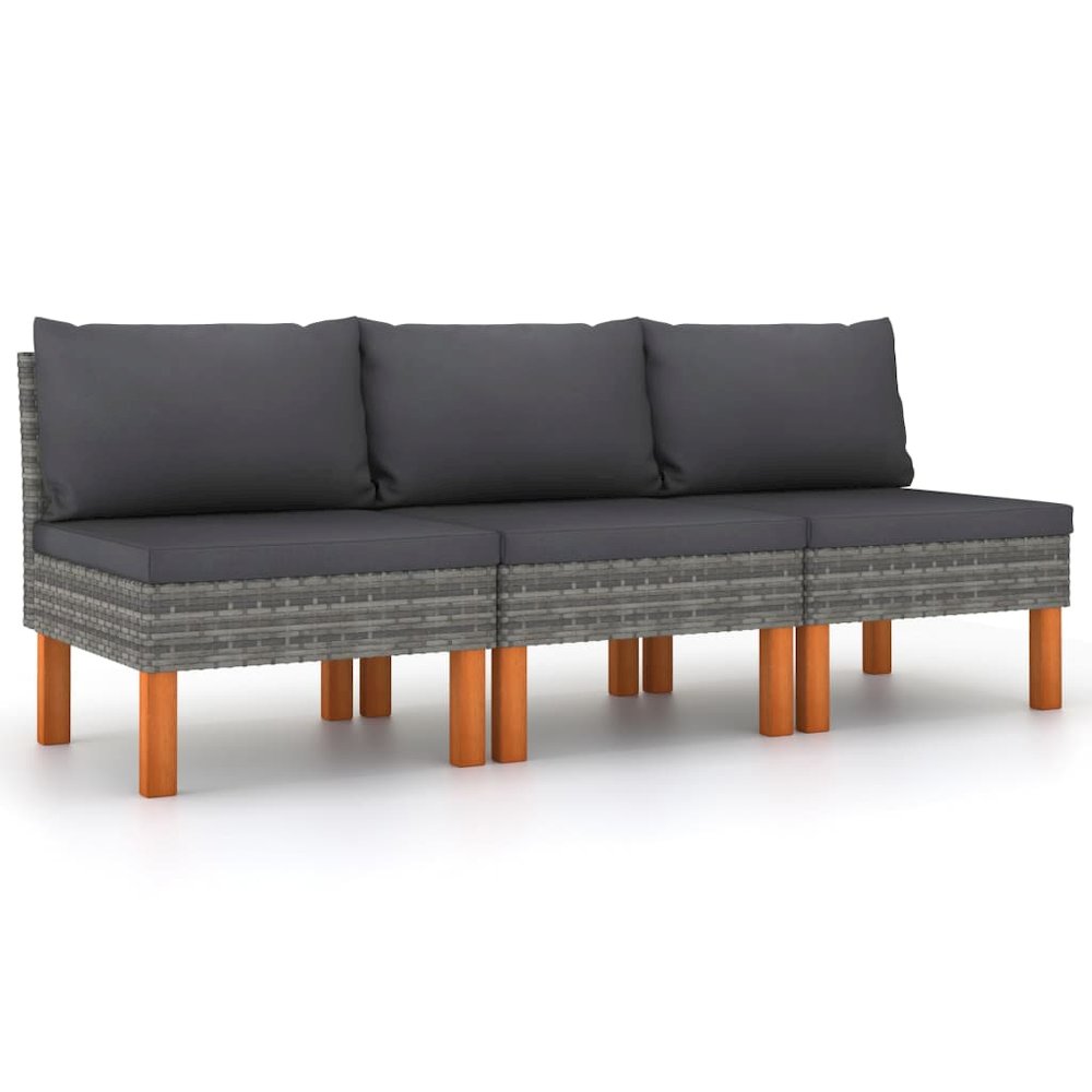 Middle Sofa Grey. Picture 1