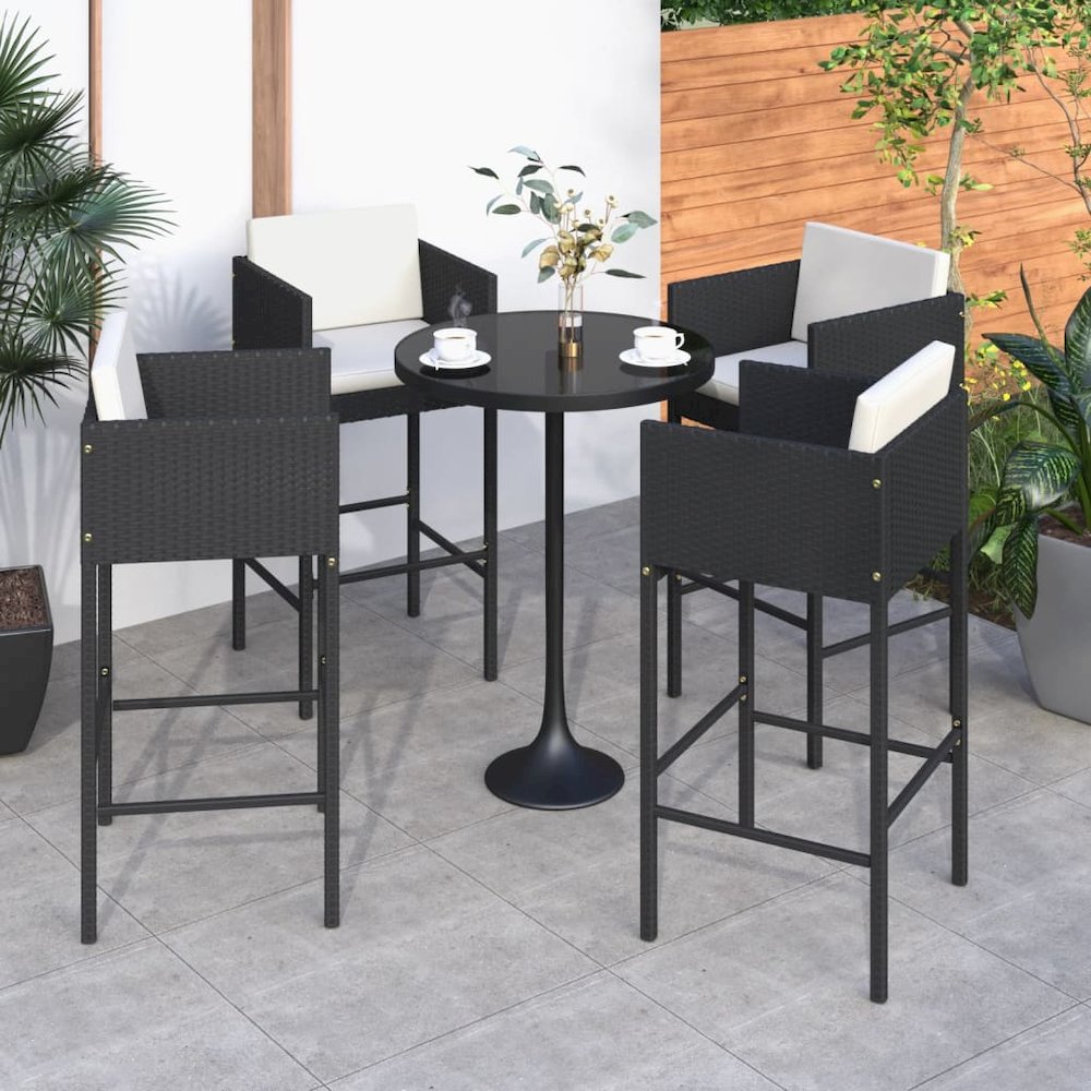 Bar Stools 4 pcs with Cushions Black Poly Rattan. Picture 1