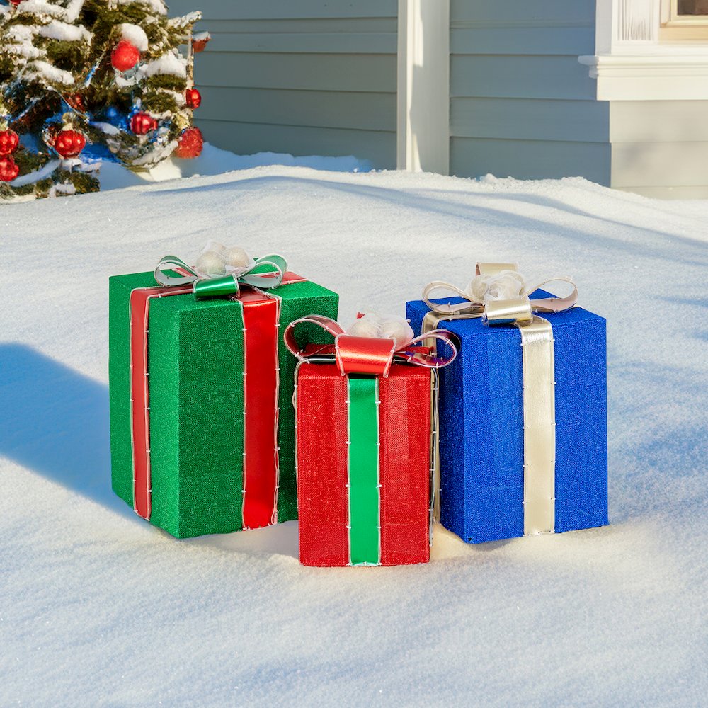 3-Piece Christmas Lighted Gift Box, 3D Tinsel Santa Gift Box Outdoor Garden. Picture 9