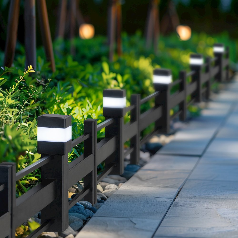 Sunjoy Cromwell Solar Garden Border Fencing Black (5PK). Picture 3