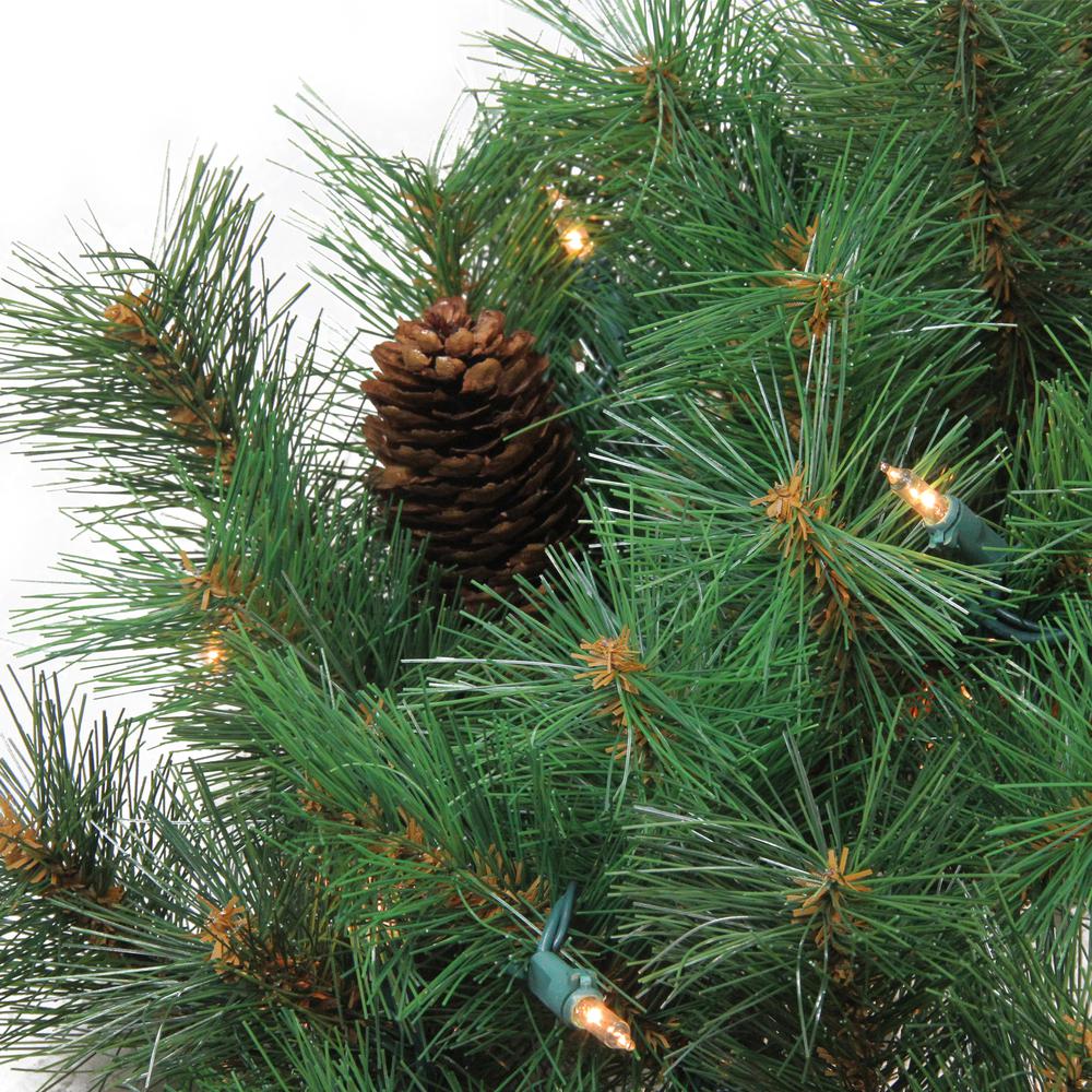Pre-Lit Royal Oregon Pine Artificial Christmas Wreath - 24-Inch  Clear Lights. Picture 2