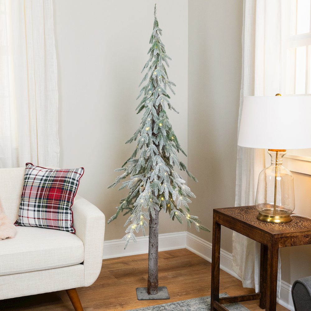 Pre-Lit Alpine Frosted Artificial Christmas Tree - 6' - Clear LED Lights. Picture 2