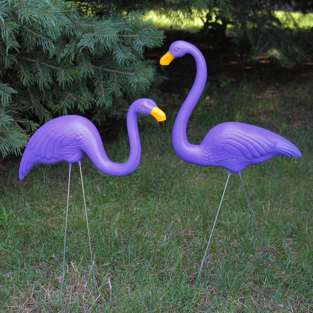 Set of 2 Tropical Purple Flamingo Outdoor Lawn Stakes 33". Picture 2