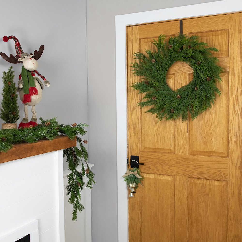 24" Soft Green Cedar Artificial Christmas Wreath with Pine Cones - Unlit. Picture 3
