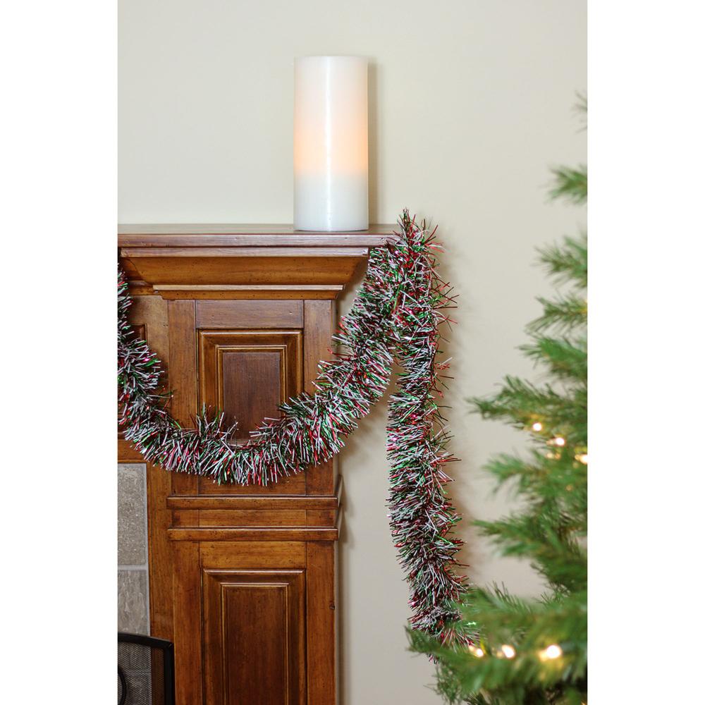 50' x 4" Red and Green Artificial Christmas Garland - Unlit. Picture 2