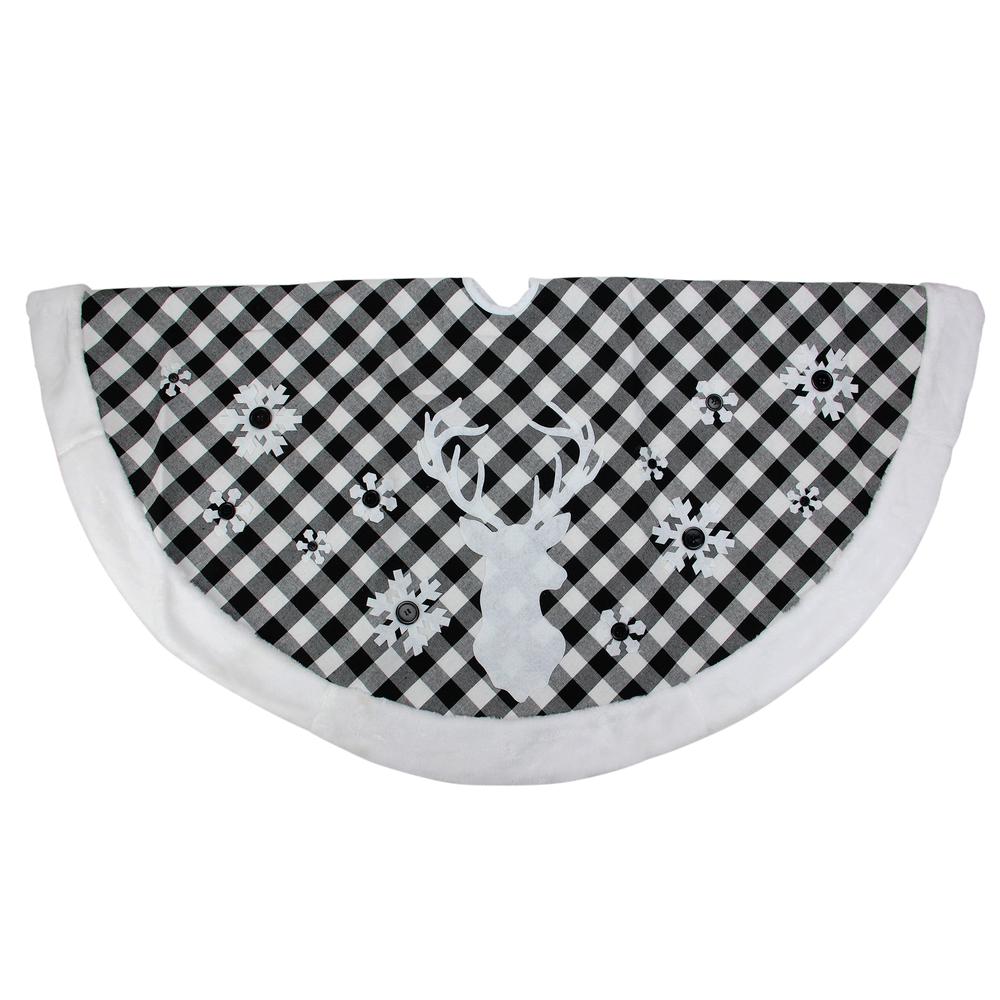 48" Black and White Plaid Reindeer Christmas Tree Skirt. Picture 1