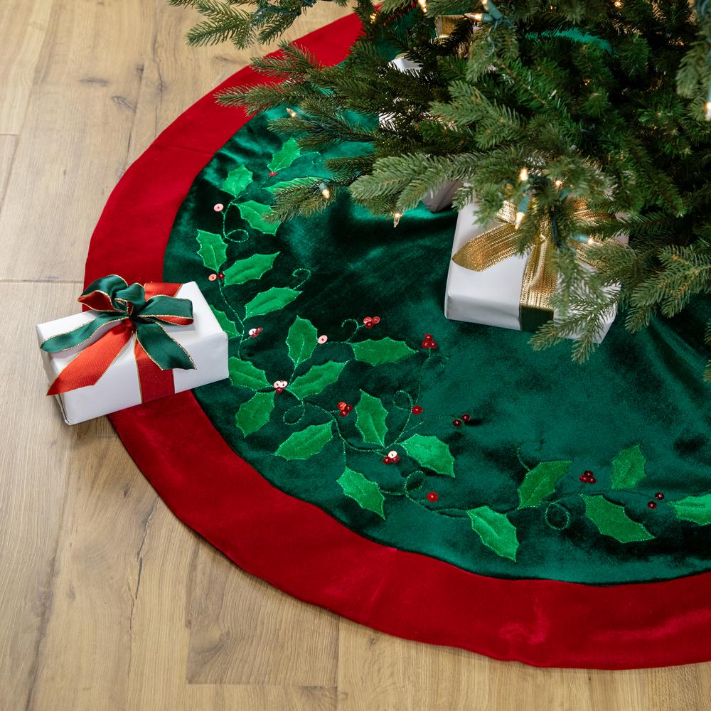 48" Dark Green Holly and Berry Velveteen Christmas Tree Skirt. Picture 2