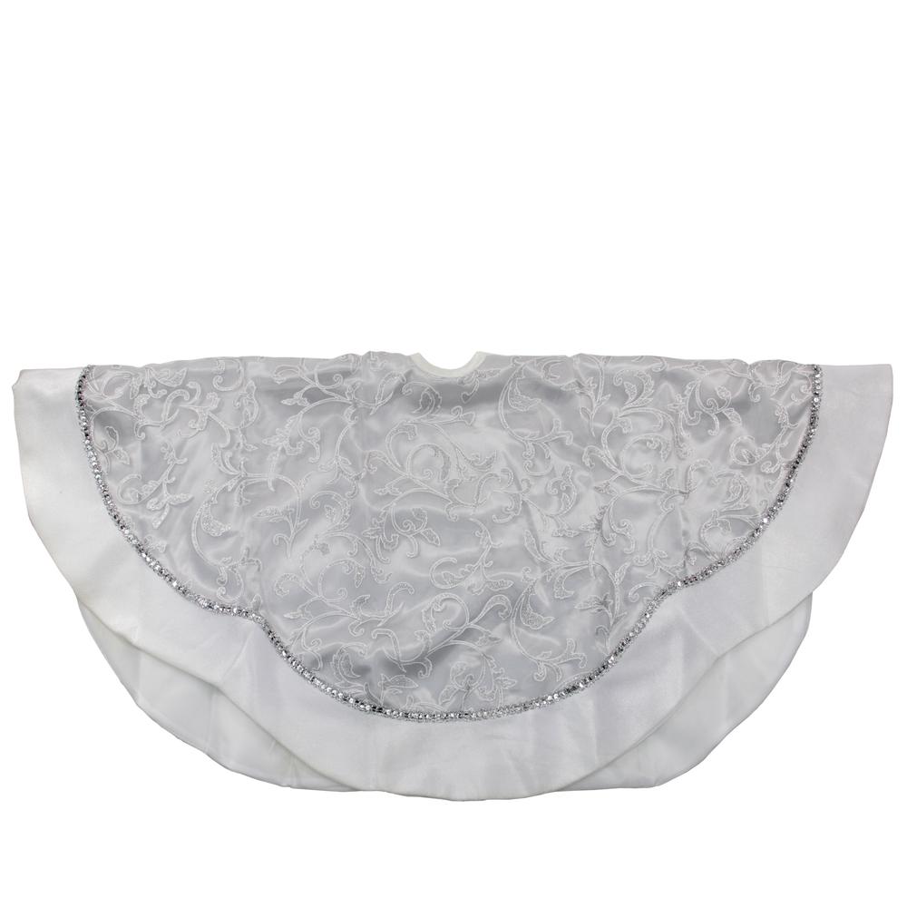 48" Silver and White Floral Trimmed Christmas Tree Skirt. Picture 1