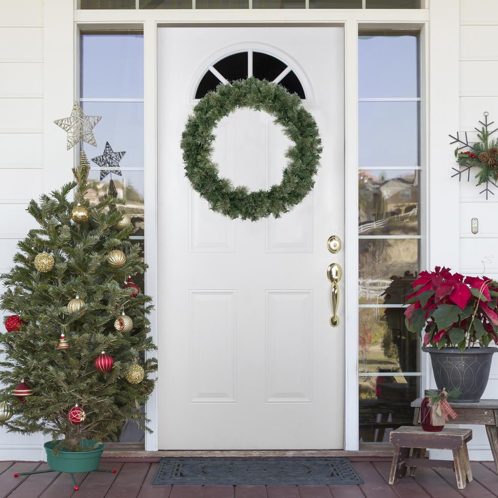 Oregon Cashmere Pine Artificial Christmas Wreath  36-Inch  Unlit. Picture 2