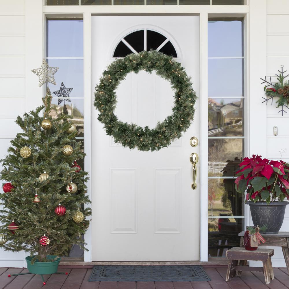 Pre-Lit Oregon Cashmere Pine Artificial Christmas Wreath  36-Inch  Clear Lights. Picture 2