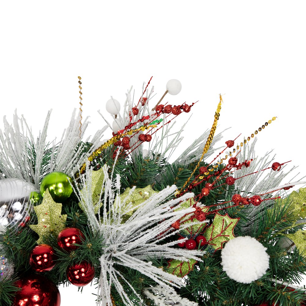 Snowmen and Icicles Pine Artificial Christmas Wreath - 40" - Unlit. Picture 6