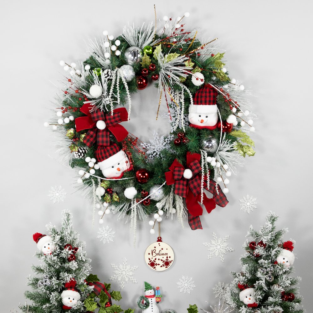 Snowmen and Icicles Pine Artificial Christmas Wreath - 40" - Unlit. Picture 2