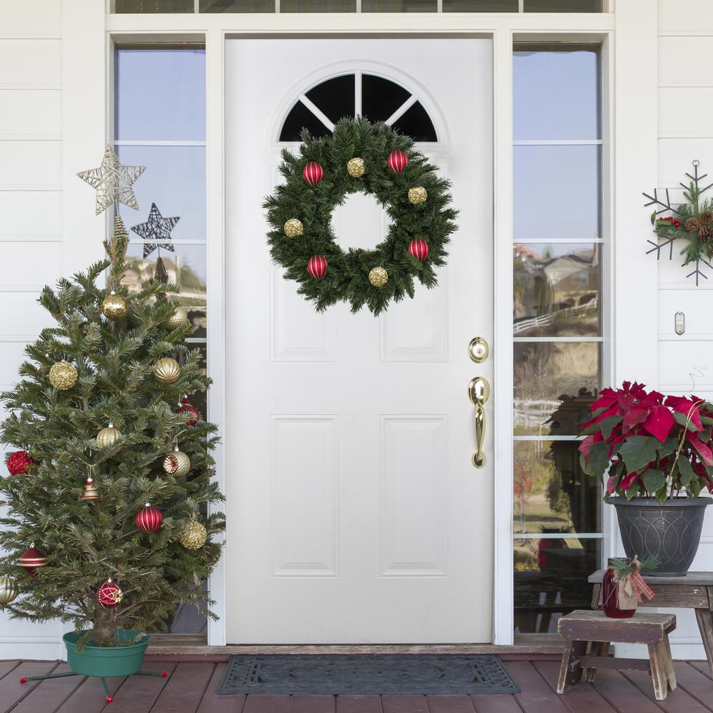 Lush Mixed Pine Artificial Christmas Wreath  24-Inch  Unlit. Picture 2