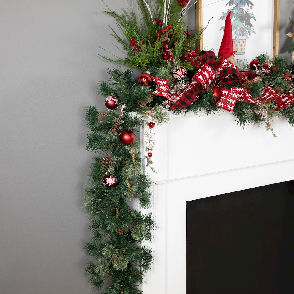 9' x 10" Yorkville Pine Artificial Christmas Garland - Unlit. Picture 4