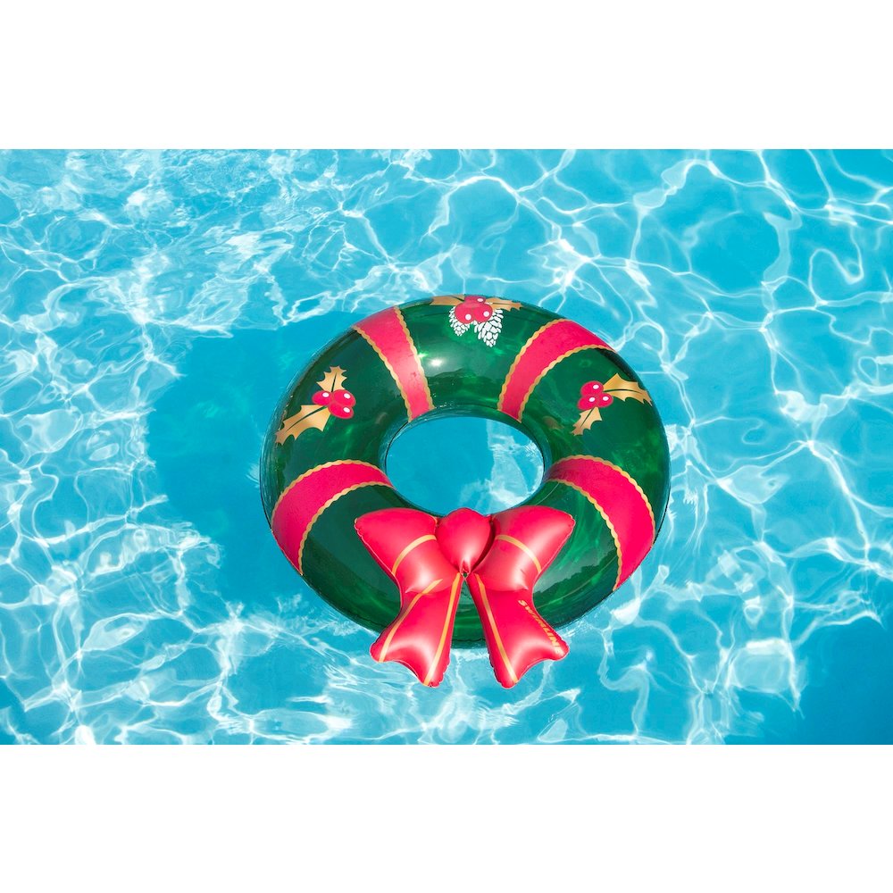 42" Christmas Wreath with Bow Inflatable Pool Inner Tube Ring. Picture 5