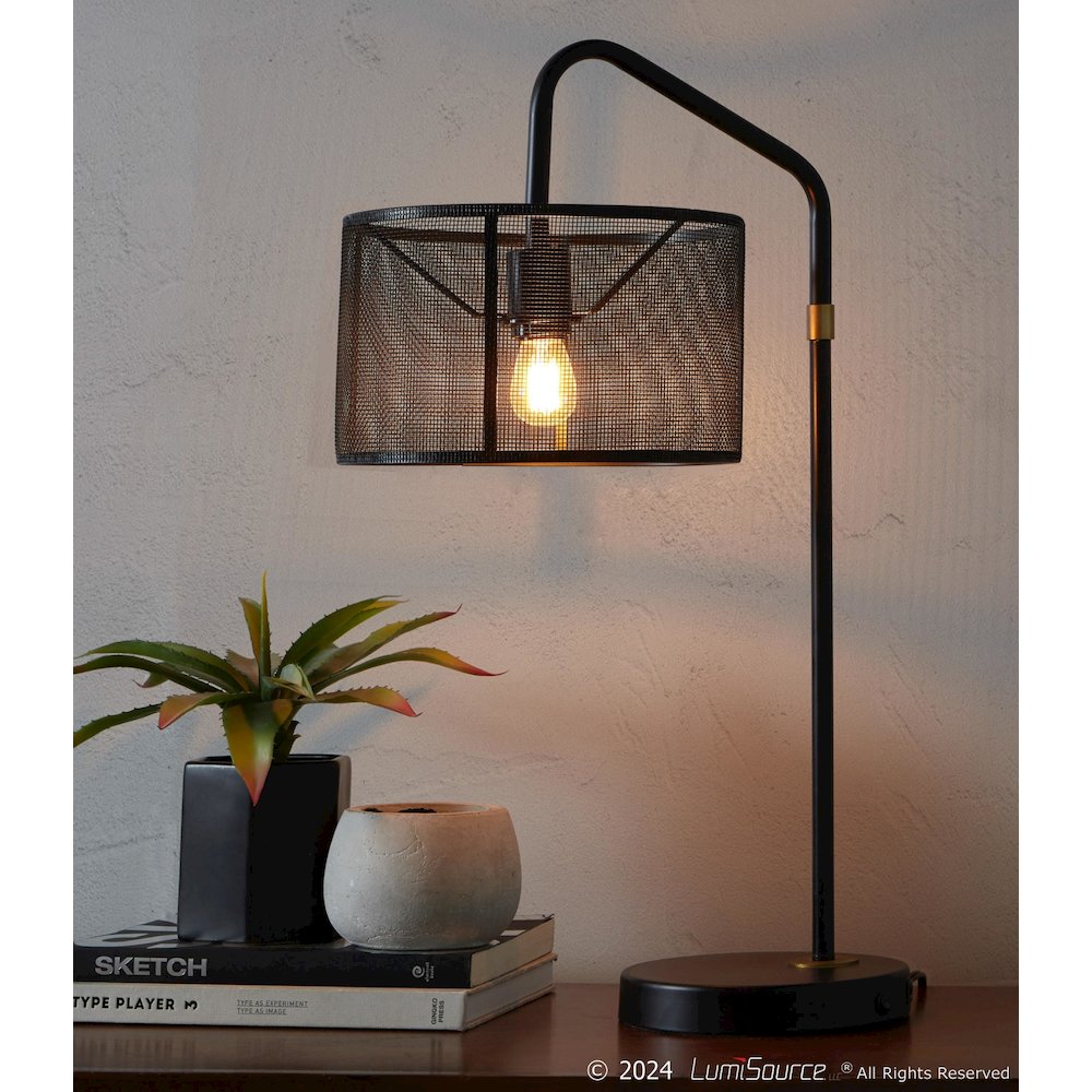 Mod Mesh 27" Metal Task Lamp with USB - Set of 2. Picture 8