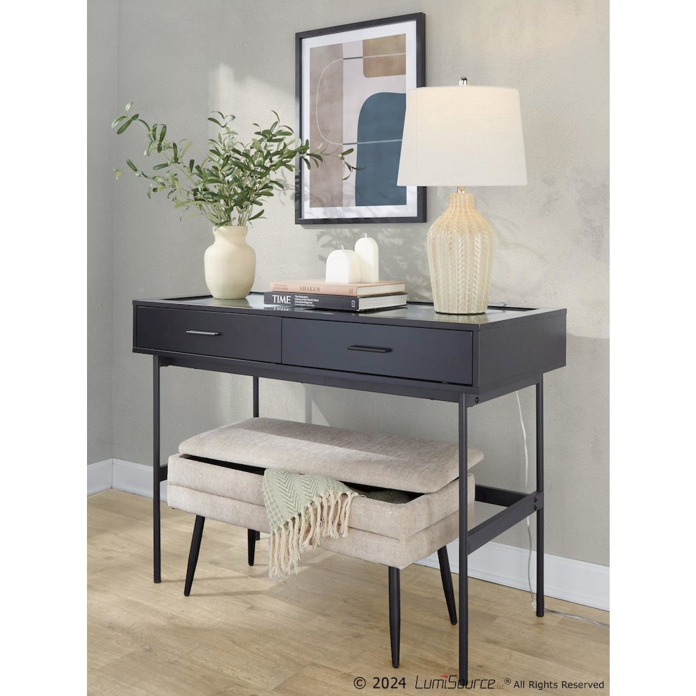 Neapolitan Storage Bench. Picture 10