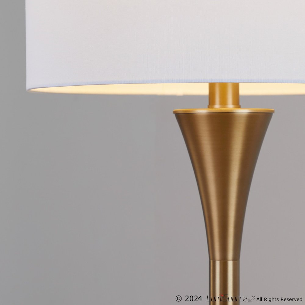 Lenuxe 65" Metal Floor Lamp. Picture 6