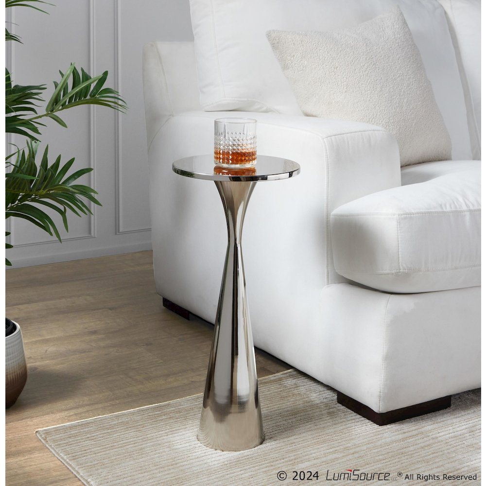 Gemma 22" Metal Side Table. Picture 6