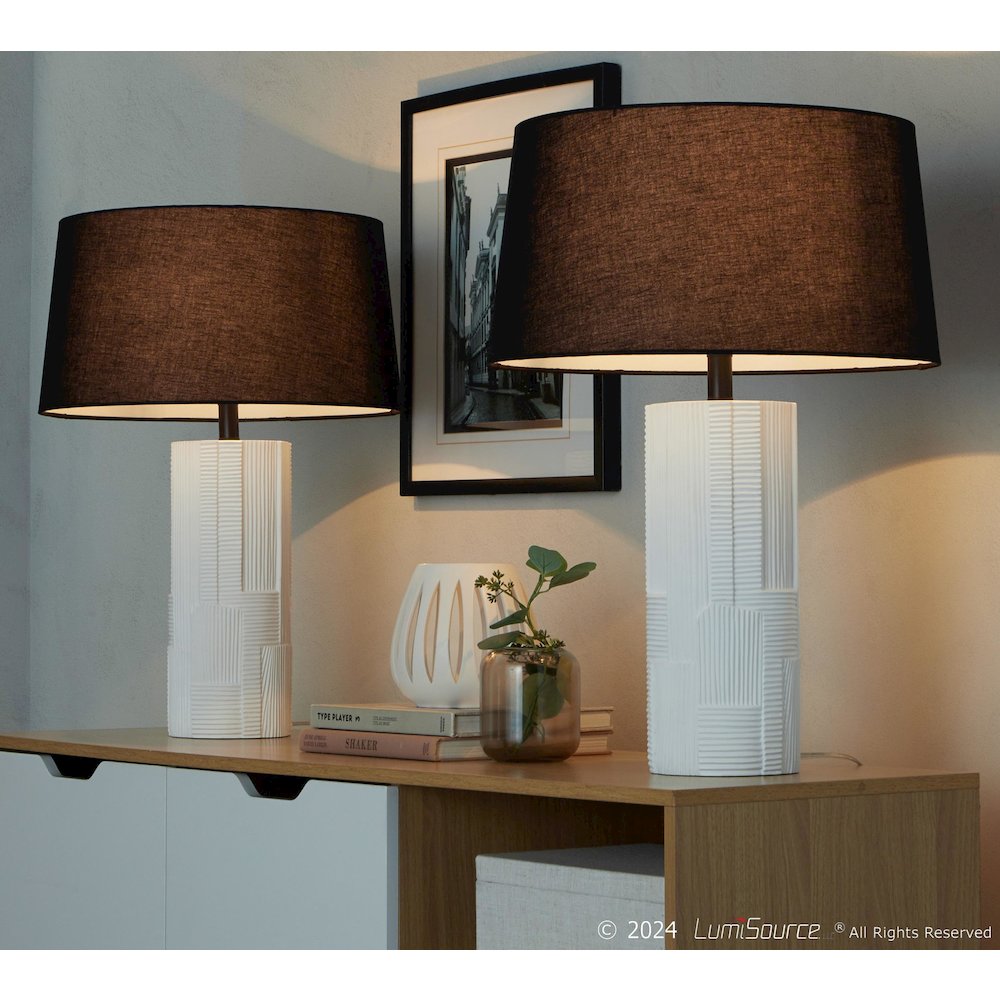 Petra 26" Polyresin Table Lamp - Set of 2. Picture 8